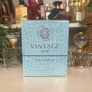 Vintage Man Eau Fresh Perfume - Light Blue